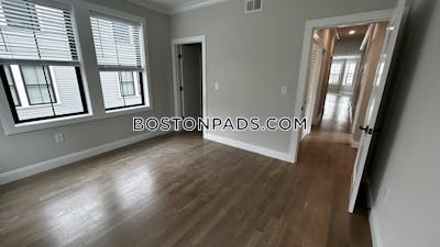 Jamaica Plain 4 Beds 2 Baths Boston - $5,000 No Fee
