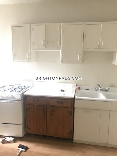 Brighton Apartment for rent 3 Bedrooms 1 Bath Boston - $3,675 50% Fee