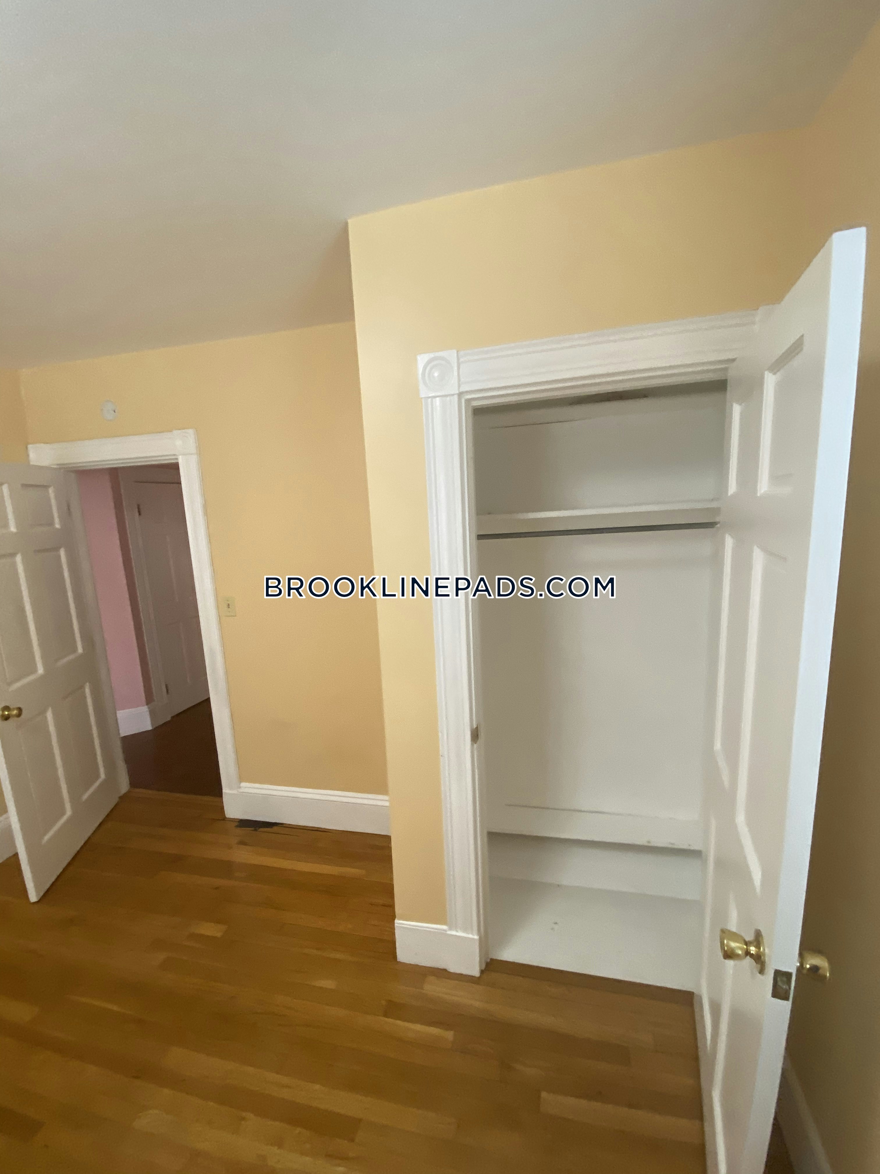 Pet Friendly Apartments Brookline Apartment for rent 4 Bedrooms 2