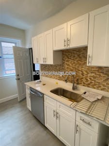 Allston Apartment for rent 4 Bedrooms 2 Baths Boston - $5,200