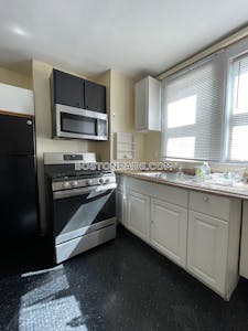 Somerville Apartment for rent 1 Bedroom 1 Bath  Union Square - $2,600