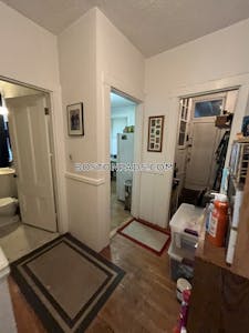 Somerville Apartment for rent 1 Bedroom 1 Bath  East Somerville - $3,000