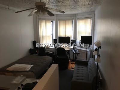 Back Bay Apartment for rent 3 Bedrooms 1 Bath Boston - $5,400