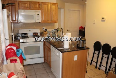 Back Bay Apartment for rent 3 Bedrooms 1 Bath Boston - $5,400