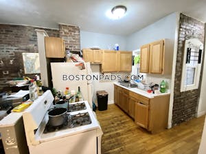 Mission Hill 5 Beds 2 Baths Boston - $6,000