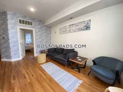 Fort Hill Beautiful 4 bed 2 bath with laundry on site!! Boston - $6,075 No Fee