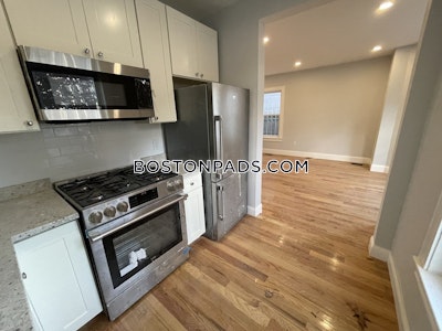 Cambridge Nice 1 Bed 1 Bath available 1/1/23 on Oxford St. in Cambridge   Porter Square - $3,800